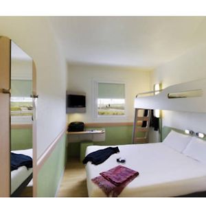 Dreibettzimmer